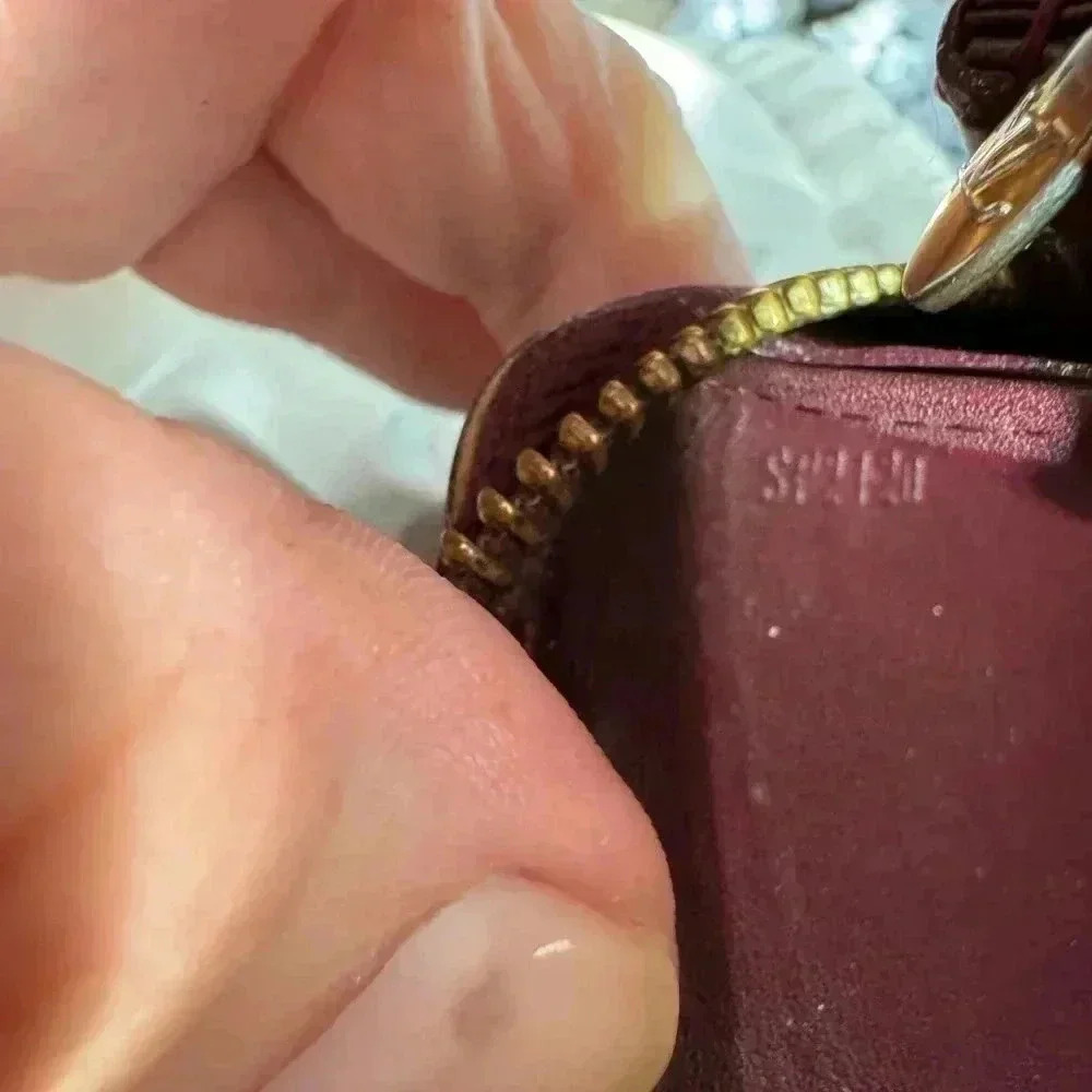 LOUIS VUITTON Long Wallet Zippy Monogram Vernis Bordeaux Date Code SP2120 - Picture 14 of 16